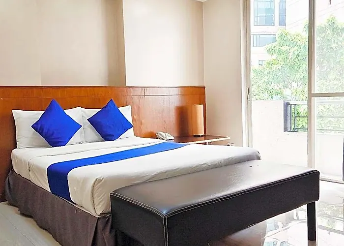 Alley 8 Hotel Manila