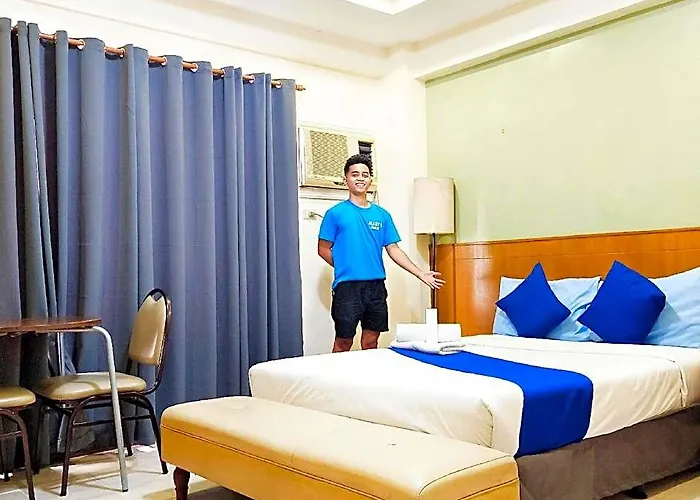 Alley 8 Hotel 2*